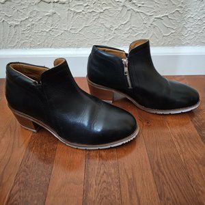 Xena Women’s Gravity Safety Shoe – Sleek Black in Size 9